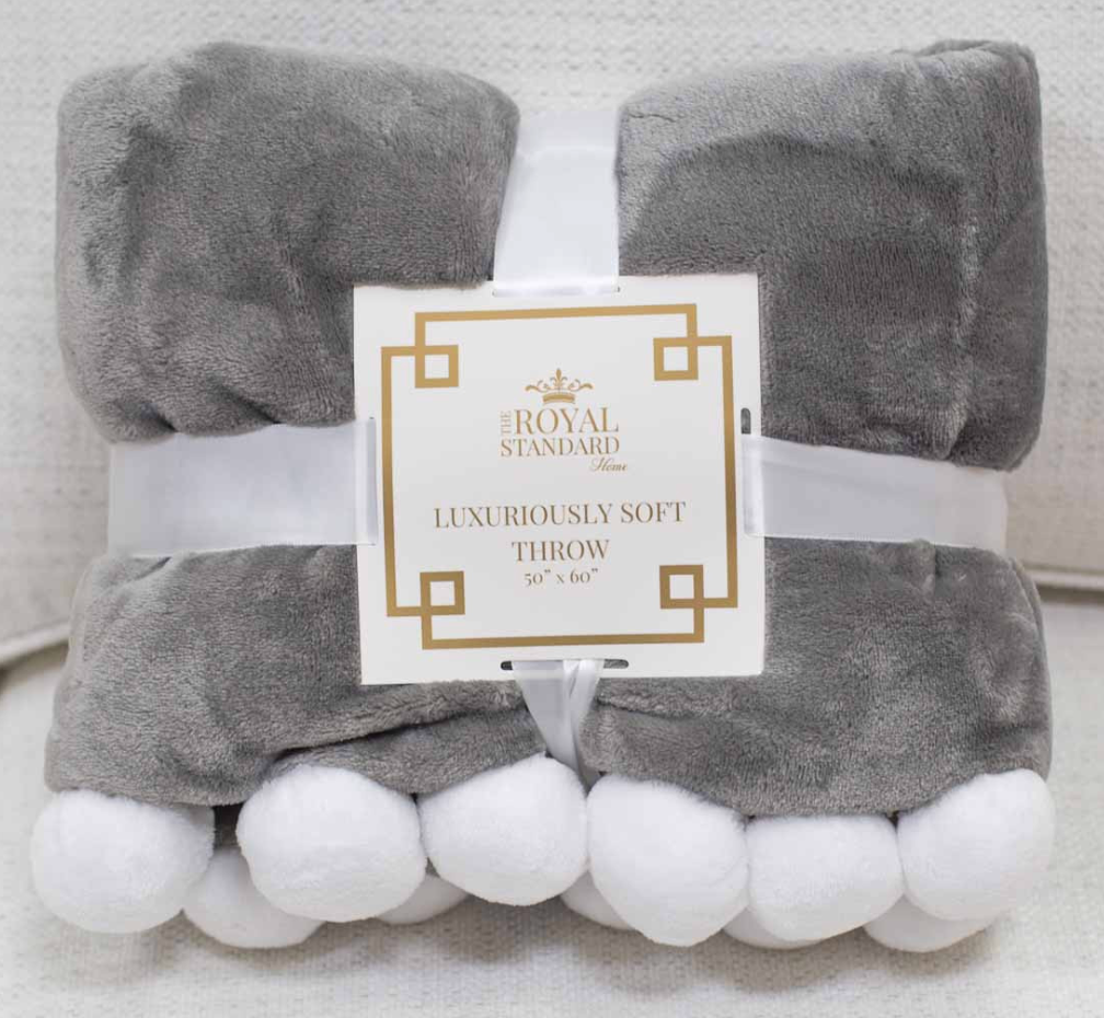 Cozy Pom Pom Throw-Gray