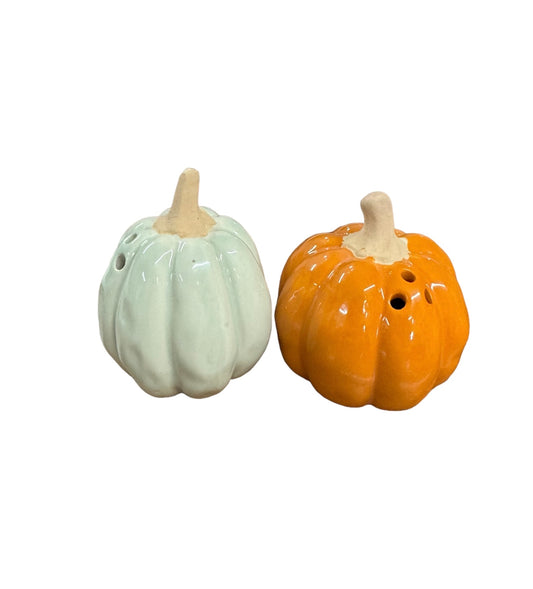 Pumpkin Salt & Pepper Shakers SET B