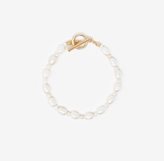 Pearl Toggle Bracelet