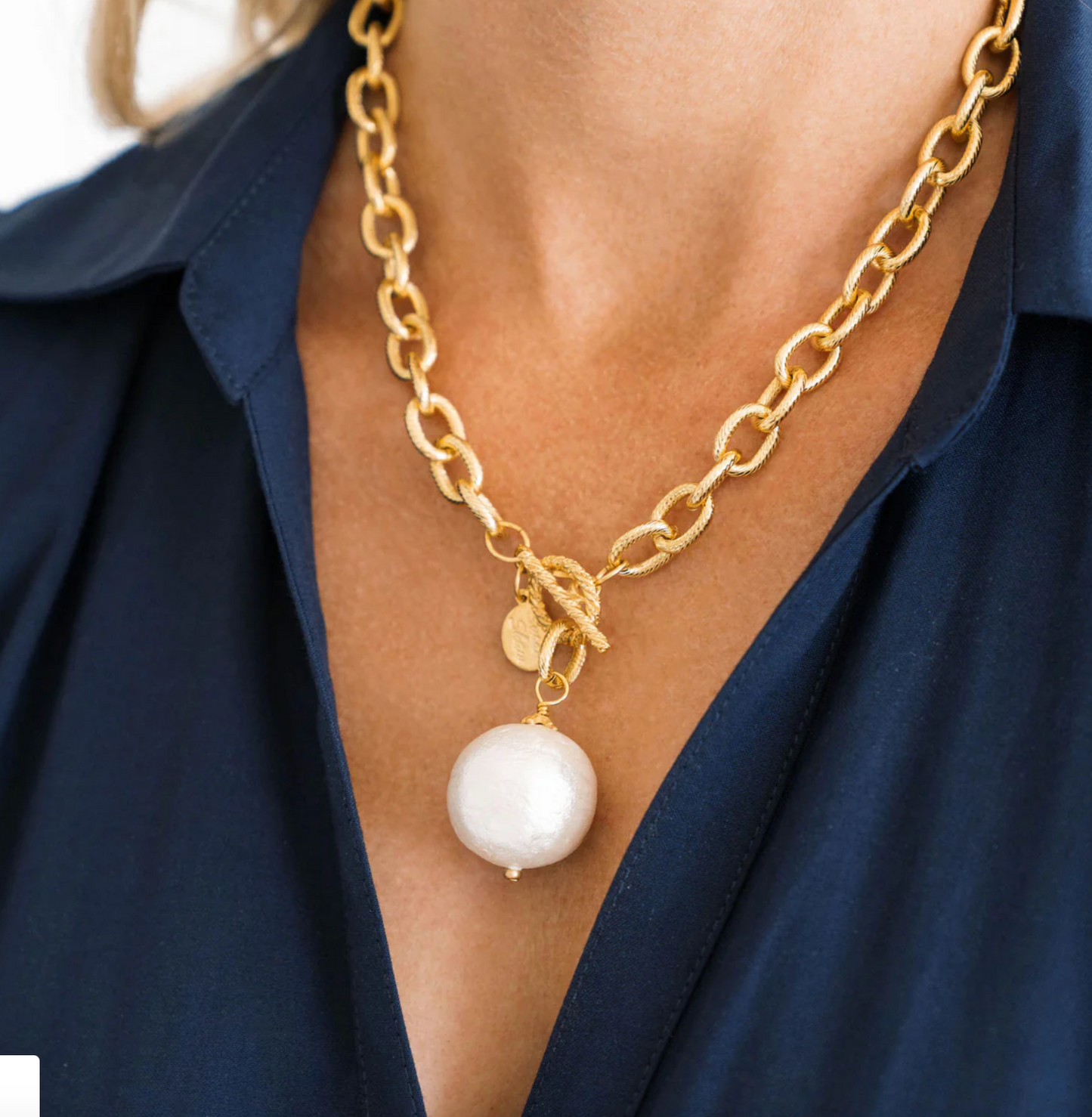 Cotton Pearl on Gold Toggle Necklace