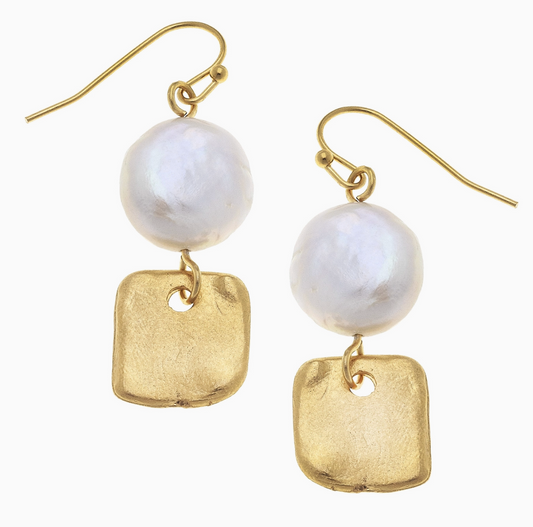 Gold with Freshwater Pearl Earring