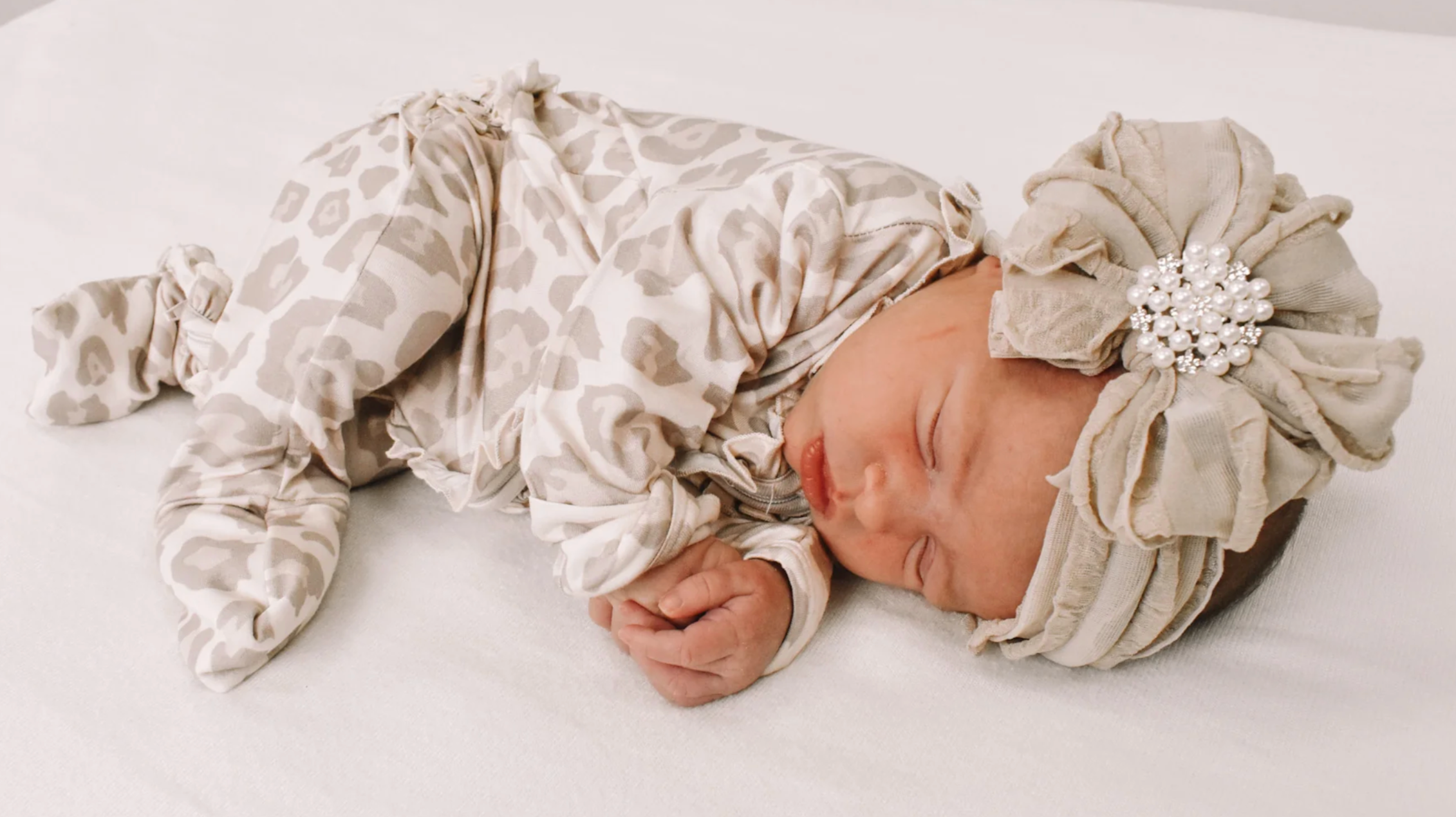 Natural Leopard Footie