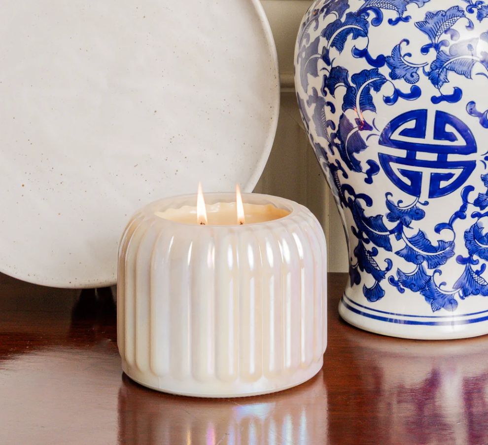 Ribbed Iridescent Candle