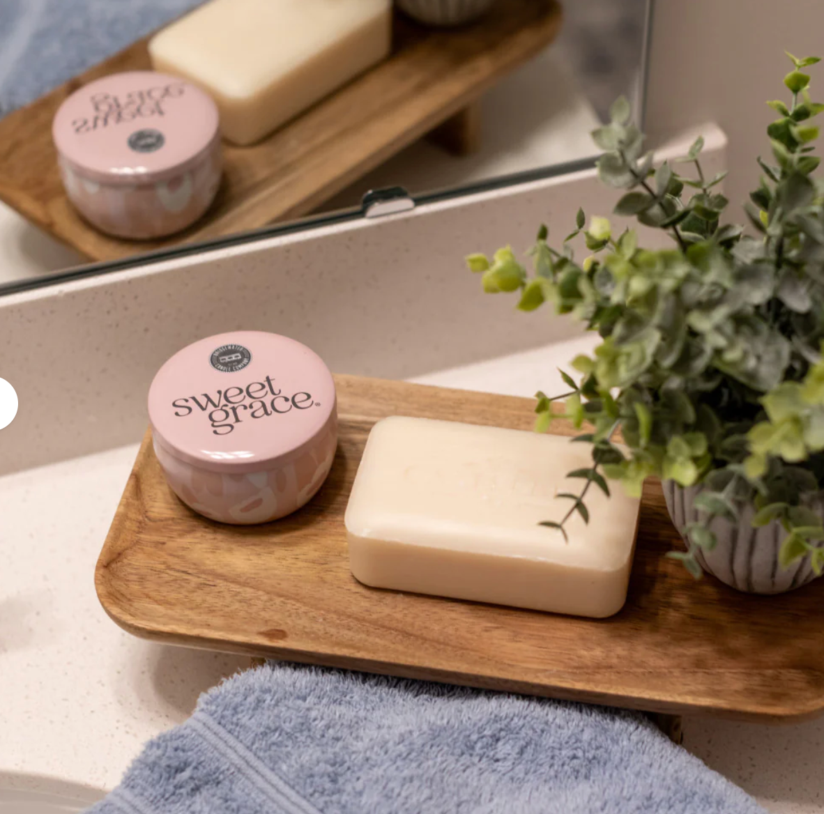 Sweet Grace Tin Candle