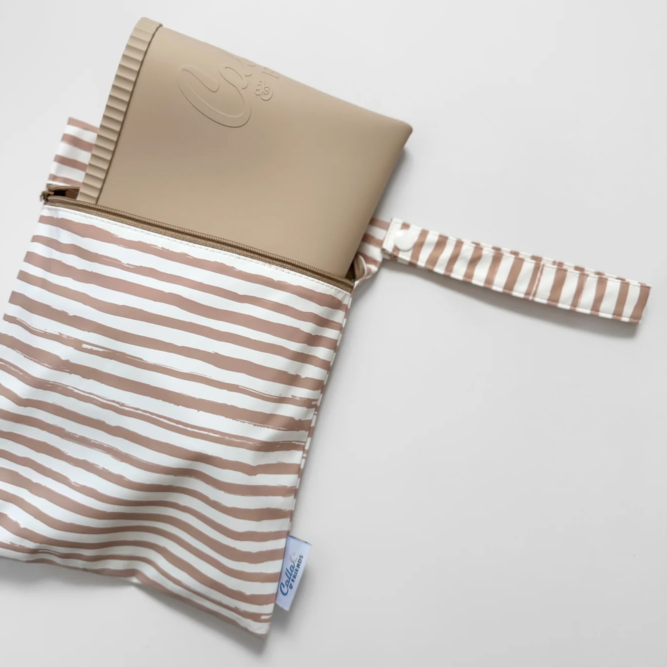 The Tidy Traveler Solid Placemat Set - Linen Brush Stripes