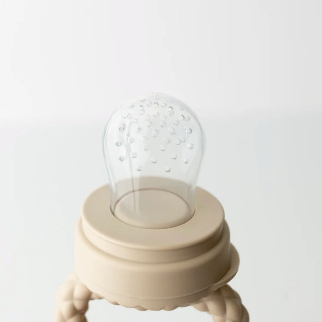 The Nourishing Nibbler Bunny Feeder - Linen