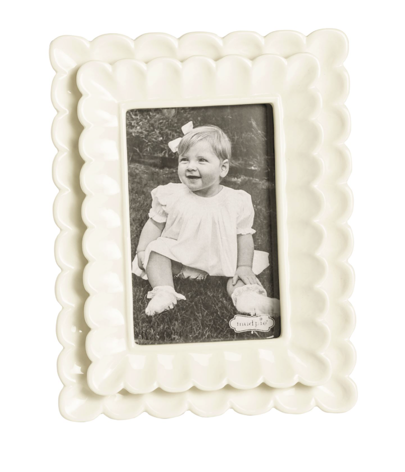 Small White Scalloped Frame