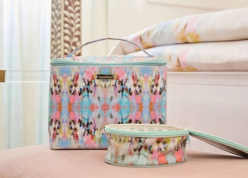 Brooks Avenue Cosmetic Train Case