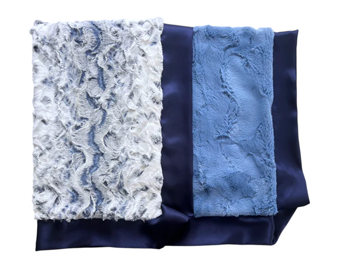 Adult | Skyler Luxe Blanket