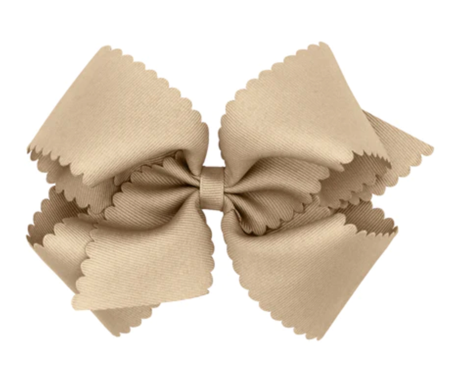 Large Scallop Bow- Oat