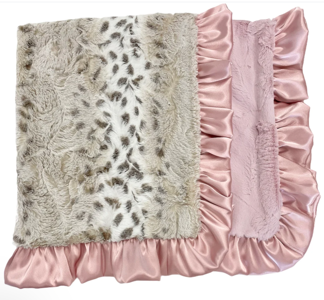 Snowcat Dusty Pink Blanket