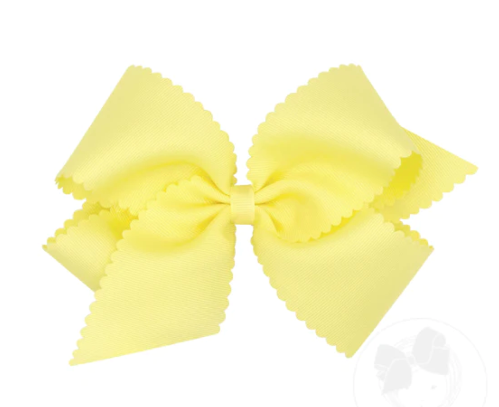 Large Scallop Bow- Light Yellow